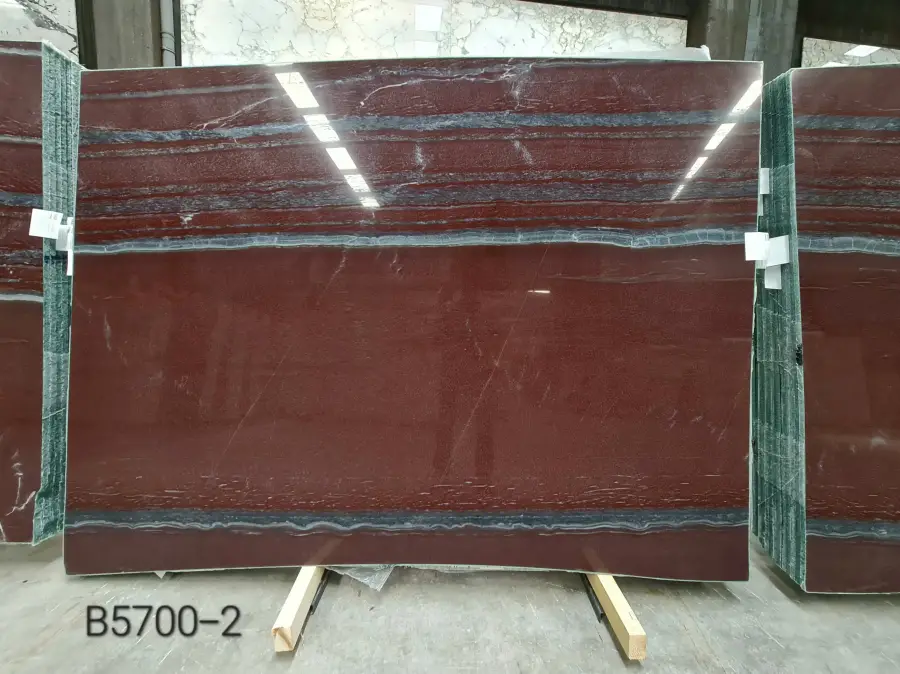 Rosso Laguna