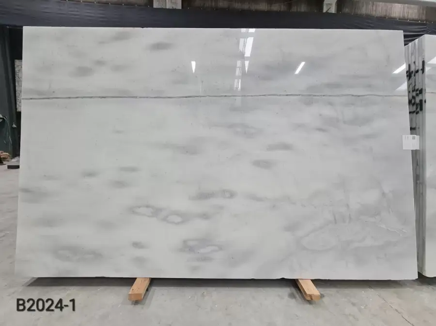 Kemalpasa White