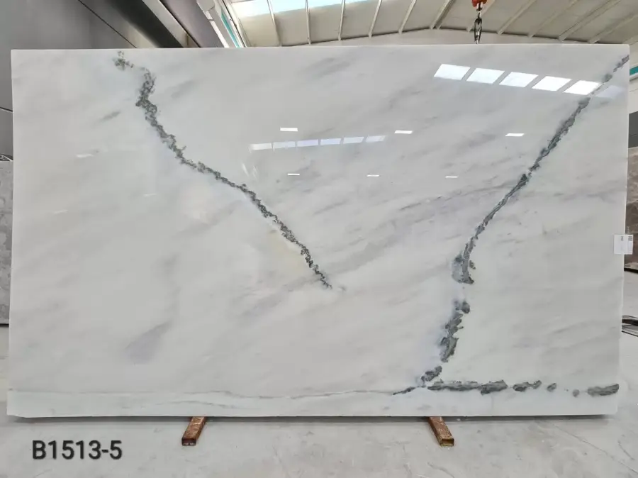 Kemalpasa White