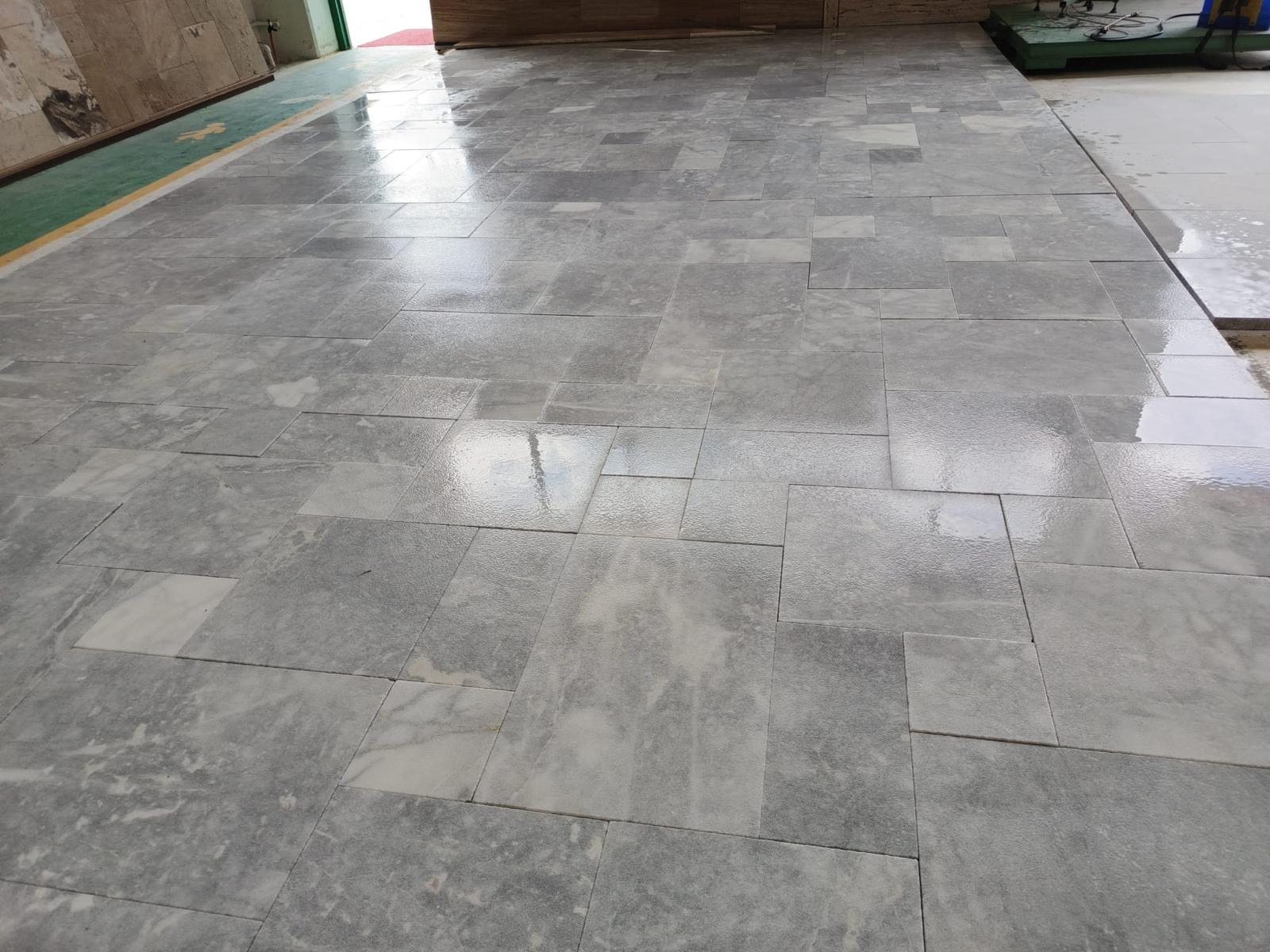 French Pattern Set natural stone tile — surface and veining