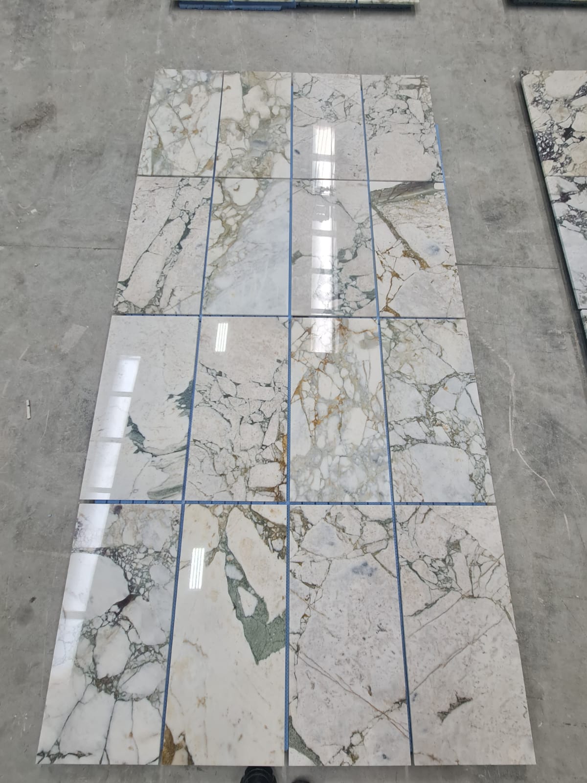 Calacatta Green natural stone tile — detail photo 3