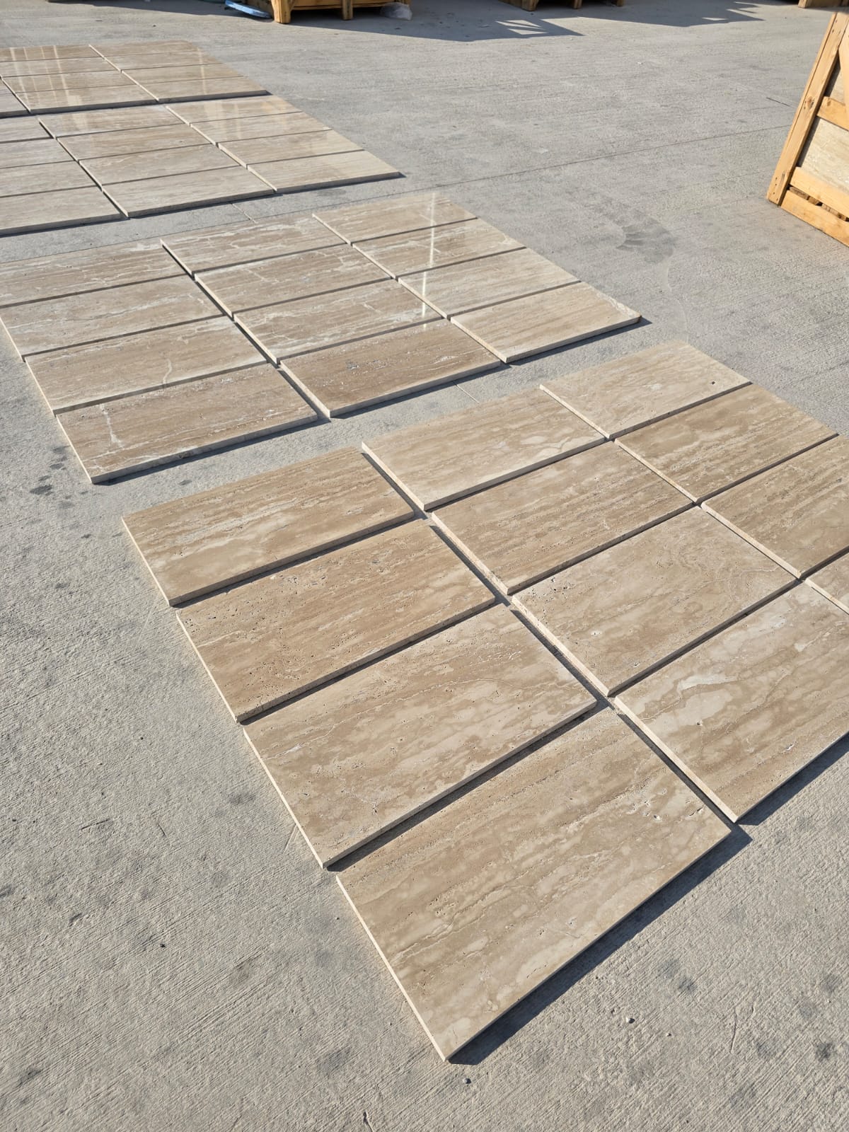 Riva Travertine natural stone tile — detail photo 5