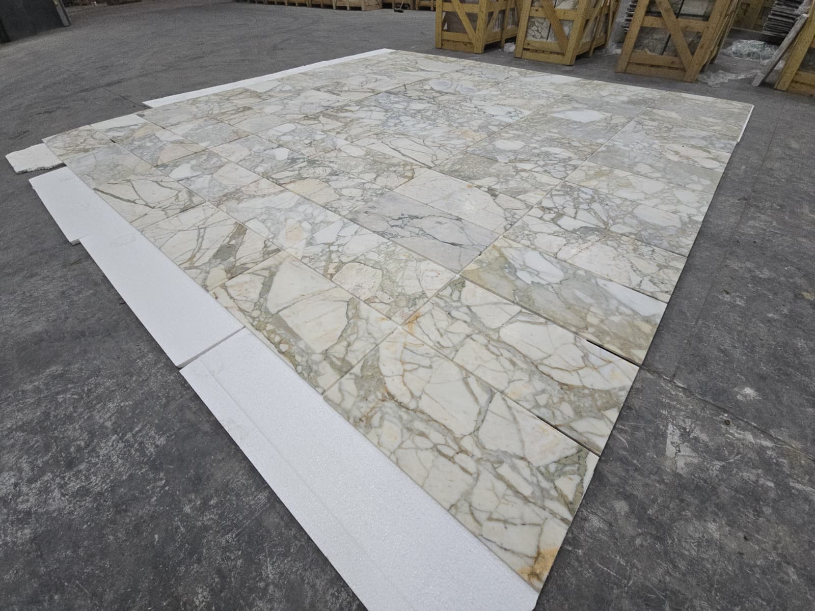 Calacatta Green Tiles natural stone tile — detail photo 5