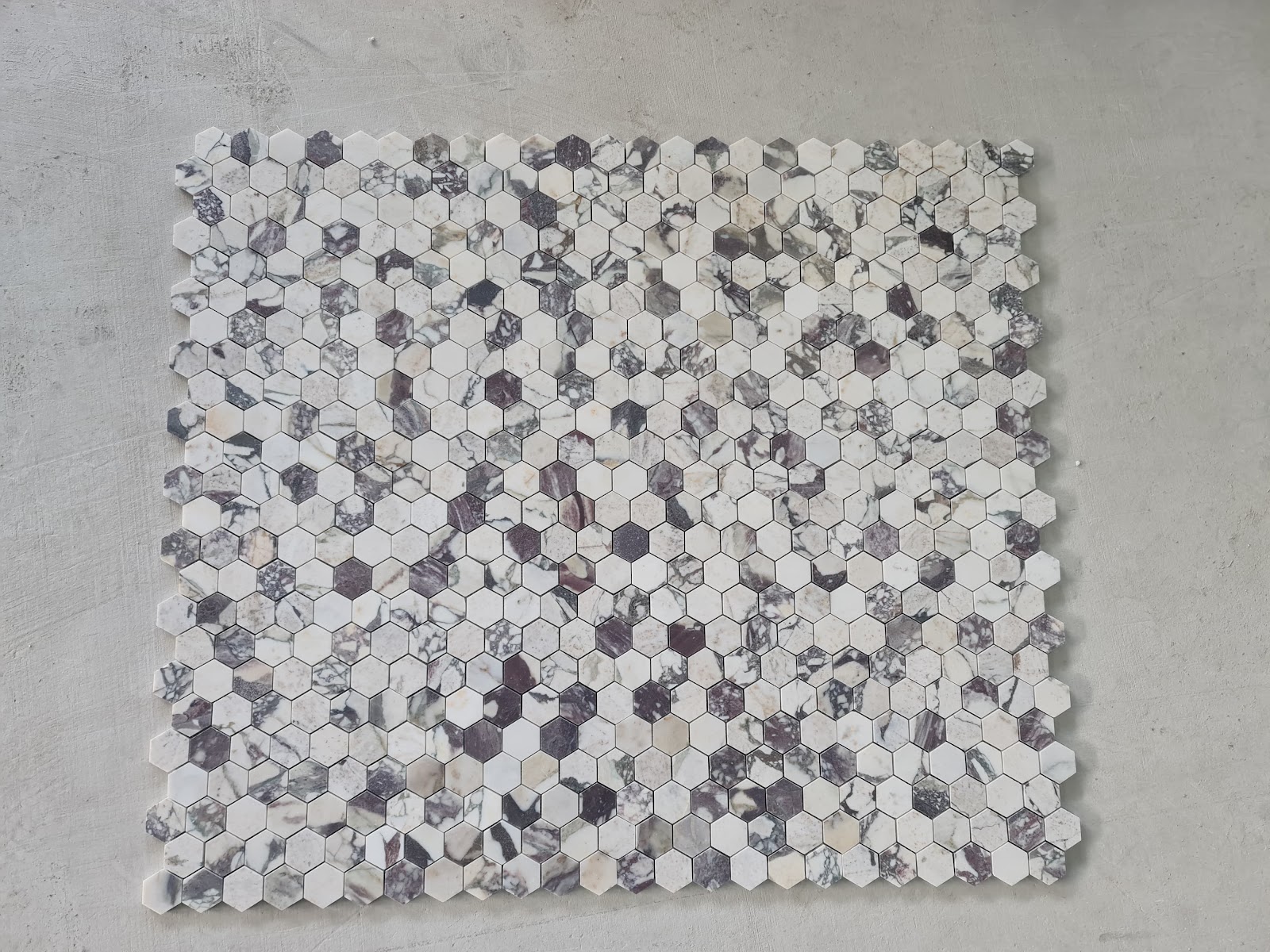 Mosaic · Hexagon natural stone mosaic — detail photo 4